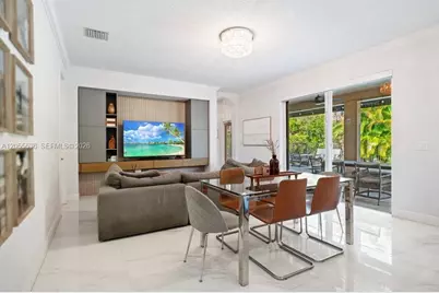 3846 W Gardenia Ave, Weston, FL 33332 - Photo 5