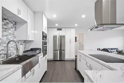6871 NW 28th St, Sunrise, FL 33313 - Photo 9