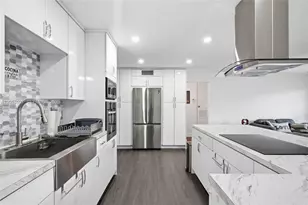 6871 NW 28th St, Sunrise, FL 33313 - Photo 9