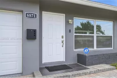 6871 NW 28th St, Sunrise, FL 33313 - Photo 3