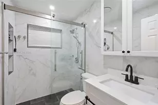 6871 NW 28th St, Sunrise, FL 33313 - Photo 13