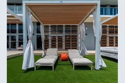 16385 Biscayne Blvd #1103, North Miami Beach, FL 33160 - Photo 35