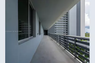 16385 Biscayne Blvd #1103, North Miami Beach, FL 33160 - Photo 29