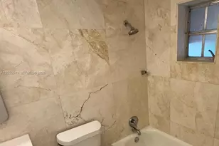 10901 N Kendall Dr, Miami, FL 33176 - Photo 3