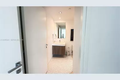 401 N Birch Rd #415, Fort Lauderdale, FL 33304 - Photo 35