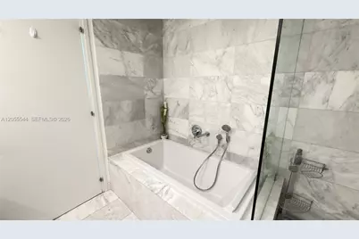 401 N Birch Rd #415, Fort Lauderdale, FL 33304 - Photo 27