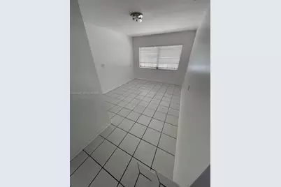 828 Lorca St, Coral Gables, FL 33134 - Photo 11