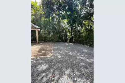 828 Lorca St, Coral Gables, FL 33134 - Photo 23