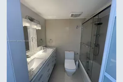 6301 Collins Ave #2402, Miami Beach, FL 33141 - Photo 37