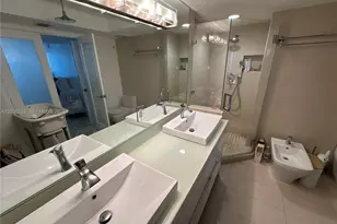 6301 Collins Ave, Miami Beach, FL 33141 - Photo 23