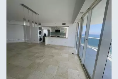 6301 Collins Ave #2402, Miami Beach, FL 33141 - Photo 7
