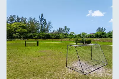 19308 NE 8th Ct, Miami, FL 33179 - Photo 77