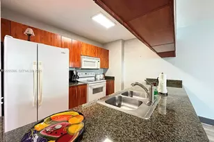 1200 Brickell Bay Dr, Miami, FL 33131 - Photo 5