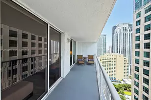 1200 Brickell Bay Dr, Miami, FL 33131 - Photo 13