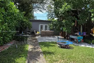 2000 SW 25th St, Miami, FL 33133 - Photo 3