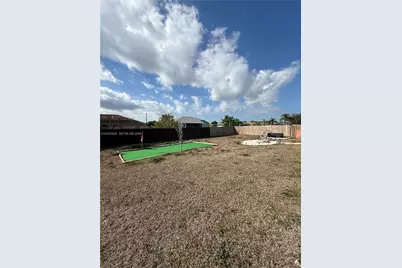 320 SE 26 Terrace #N.A, Cape Coral, FL 33034 - Photo 13