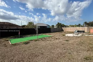 320 SE 26th Terrace, Cape Coral, FL 33034 - Photo 13