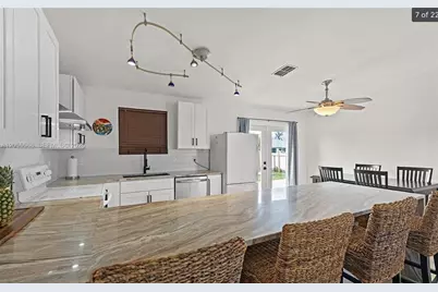 320 SE 26 Terrace #N.A, Cape Coral, FL 33034 - Photo 5