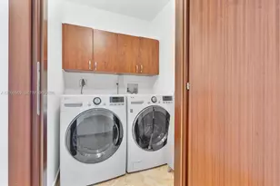16711 Collins Ave, Sunny Isles Beach, FL 33160 - Photo 29