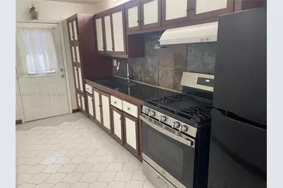 130 NE 202nd Ter #S31, Miami Gardens, FL 33179 - Photo 5