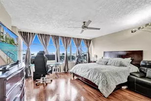 500 Three Islands Boulevard, Hallandale Beach, FL 33009 - Photo 7
