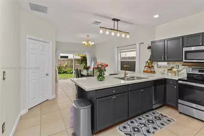 3124 SE 2nd Dr, Homestead, FL 33033 - Photo 7