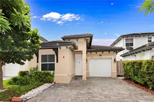 3124 SE 2nd Dr, Homestead, FL 33033 - Photo 1