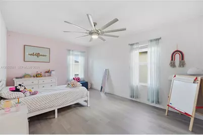 427 NE 6th Ct, Florida City, FL 33034 - Photo 13