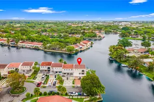 7282 Jacaranda Ln, Miami Lakes, FL 33014 - Photo 5