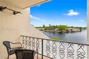 7282 Jacaranda Ln, Miami Lakes, FL 33014 - Photo 39
