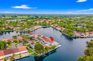 7282 Jacaranda Ln, Miami Lakes, FL 33014 - Photo 7