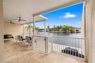 7282 Jacaranda Ln, Miami Lakes, FL 33014 - Photo 53