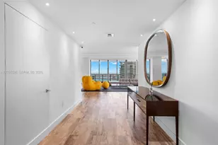 650 NE 32nd St, Miami, FL 33137 - Photo 3