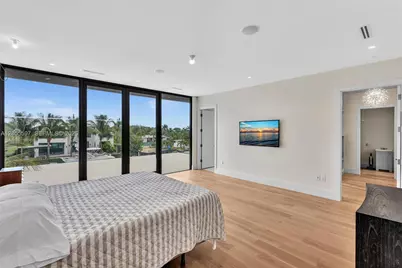 13045 Coronado Ter, North Miami, FL 33181 - Photo 31