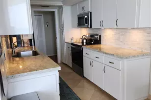 5460 N Ocean Dr, Singer Island, FL 33404 - Photo 15