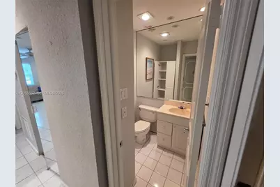 1520 McKinley St #105E, Hollywood, FL 33020 - Photo 11