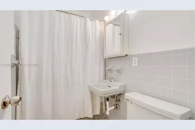 3036 Center St, Miami, FL 33133 - Photo 13