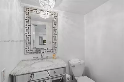 5151 Collins Ave #1027, Miami Beach, FL 33140 - Photo 11