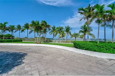 5151 Collins Ave #1027, Miami Beach, FL 33140 - Photo 23