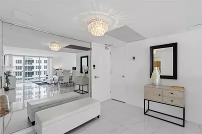 5151 Collins Ave #1027, Miami Beach, FL 33140 - Photo 3