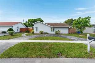 8250 SW 3rd Pl, North Lauderdale, FL 33068 - Photo 1