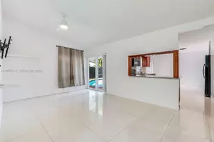 8250 SW 3rd Pl, North Lauderdale, FL 33068 - Photo 7