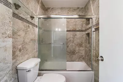 8250 SW 3rd Pl, North Lauderdale, FL 33068 - Photo 17