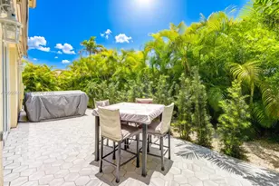 840 NE 14th Pl, Fort Lauderdale, FL 33304 - Photo 5