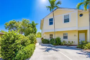 840 NE 14th Pl, Fort Lauderdale, FL 33304 - Photo 1
