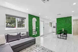 316 N 61st Ave, Hollywood, FL 33024 - Photo 9