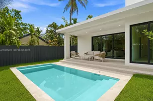 1621 SW 11th Terrace, Miami, FL 33135 - Photo 11