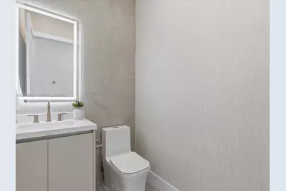 1621 SW 11th Ter, Miami, FL 33135 - Photo 35