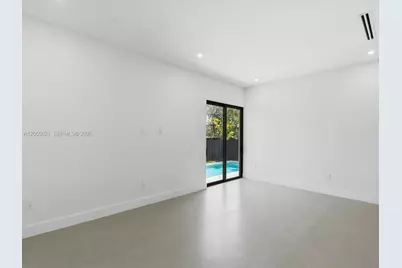 1621 SW 11th Ter, Miami, FL 33135 - Photo 43