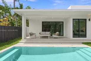 1621 SW 11th Terrace, Miami, FL 33135 - Photo 9